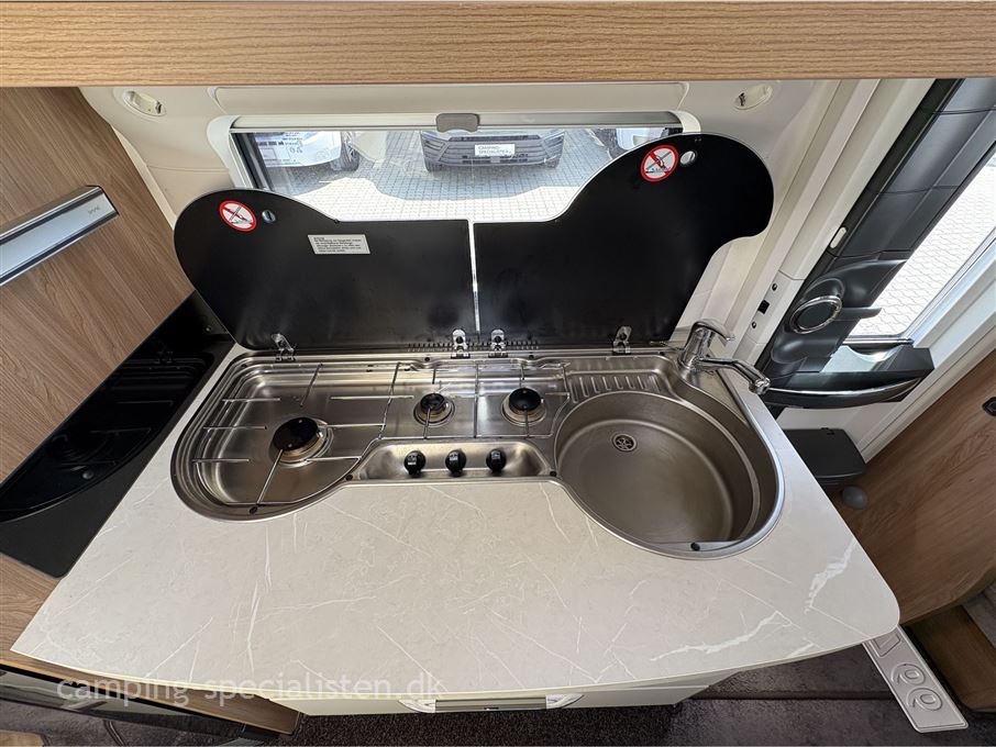 Hobby De Luxe 495 UL DK line